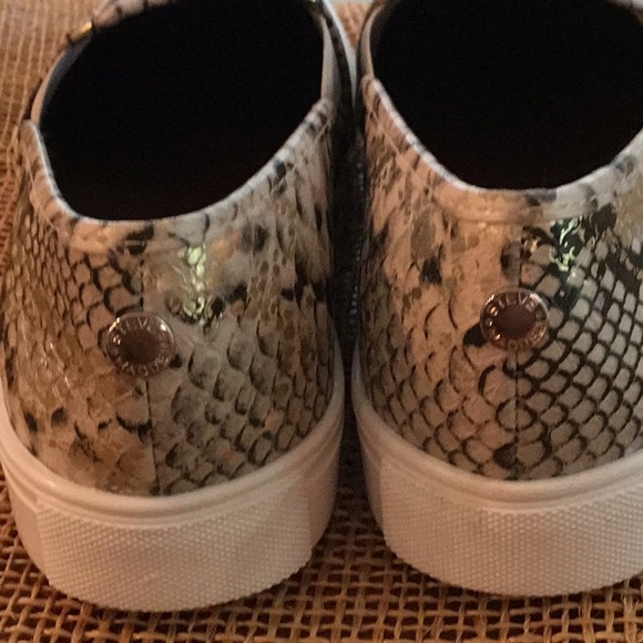 Steve Madden slip on shoes NWT - Picture 5 of 7